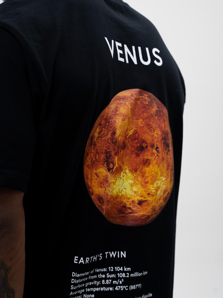 maiUNION MAGAZINE issue10,15 Koszulka Z Krótkim Rękawem Oversize Czarna MyStars Venus